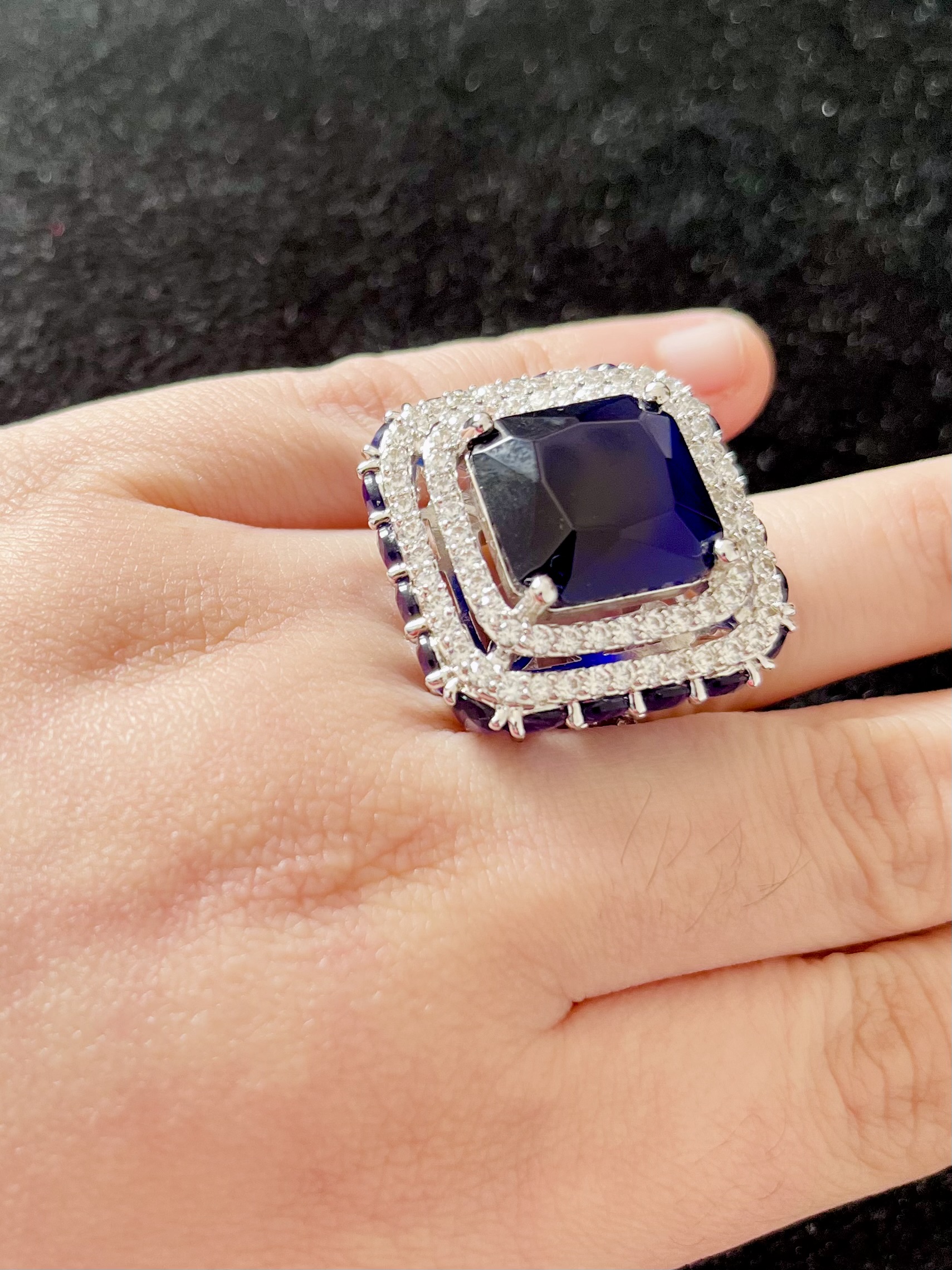 Ring