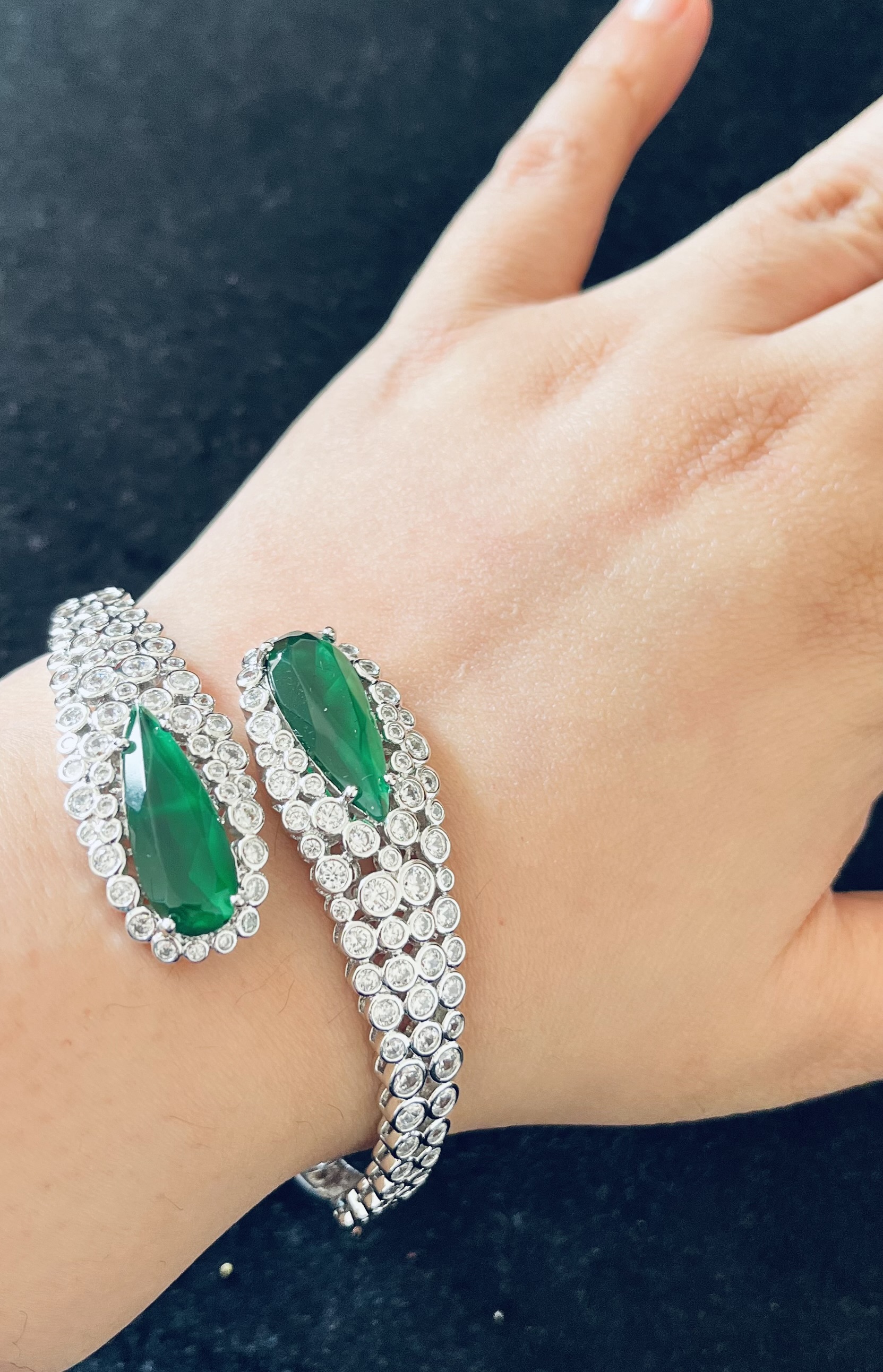 Bracelet